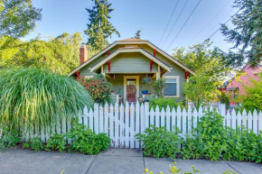 Charming Eugene Vacation Home 1 Mi to Dtwn!